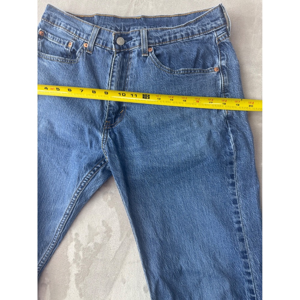 Levis 505 Regular Fit Straight Leg Jeans Medium Wash Blue Mens W32 L32 005052217